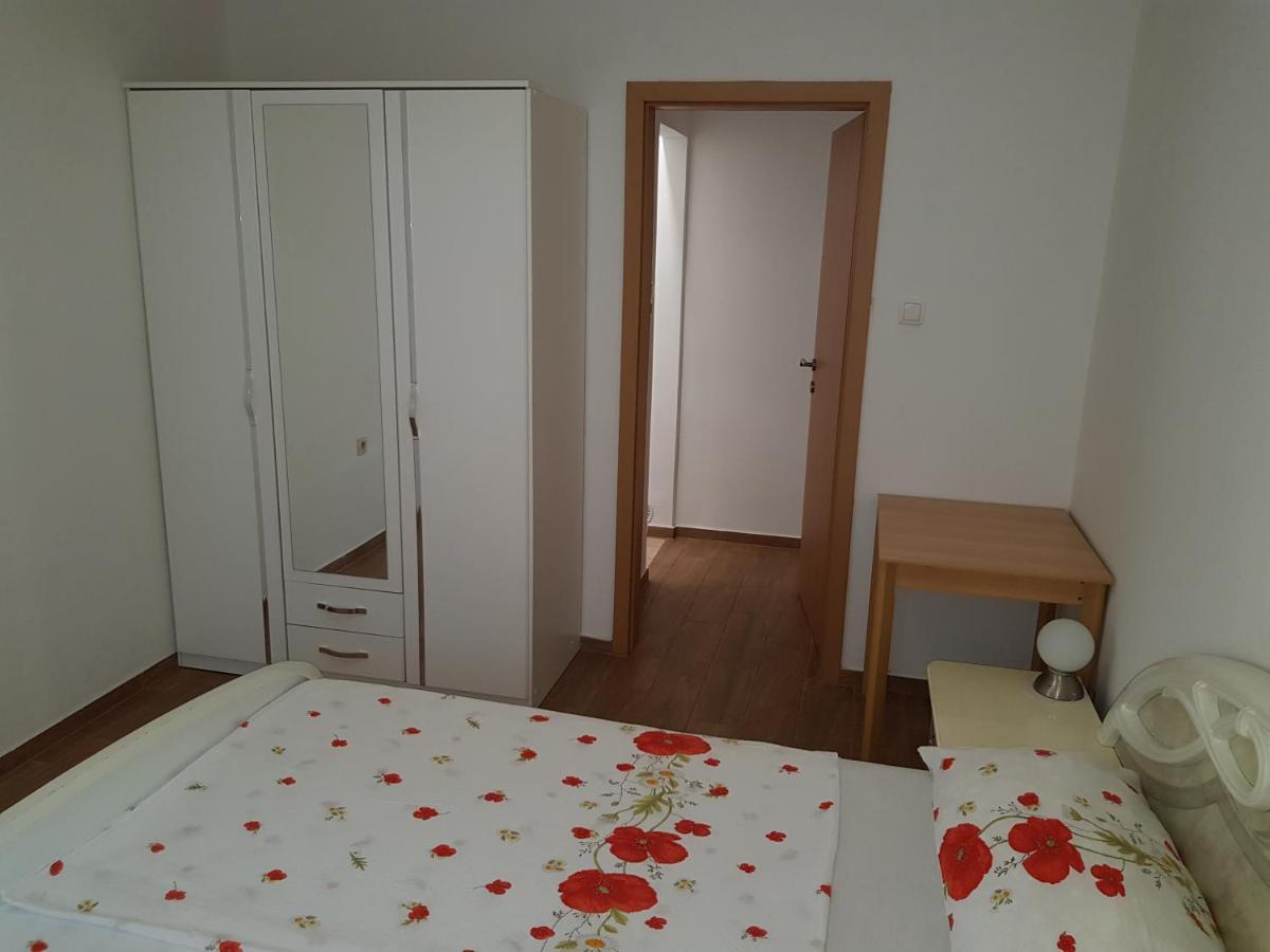 Apartments Vila Tisa Mali Lošinj Екстериор снимка