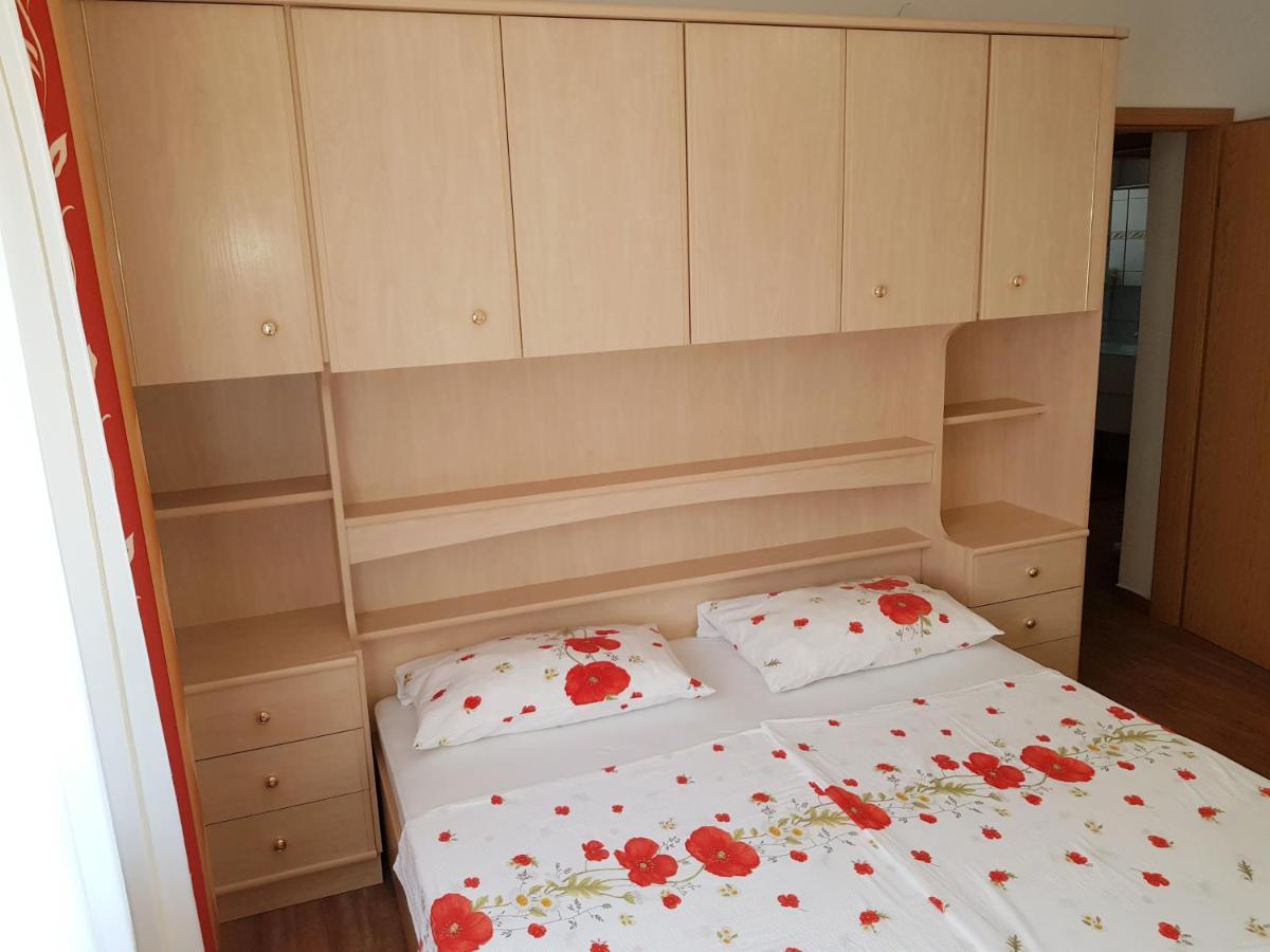 Apartments Vila Tisa Mali Lošinj Екстериор снимка