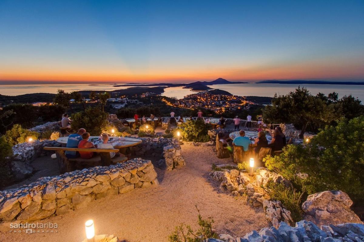 Apartments Vila Tisa Mali Lošinj Екстериор снимка