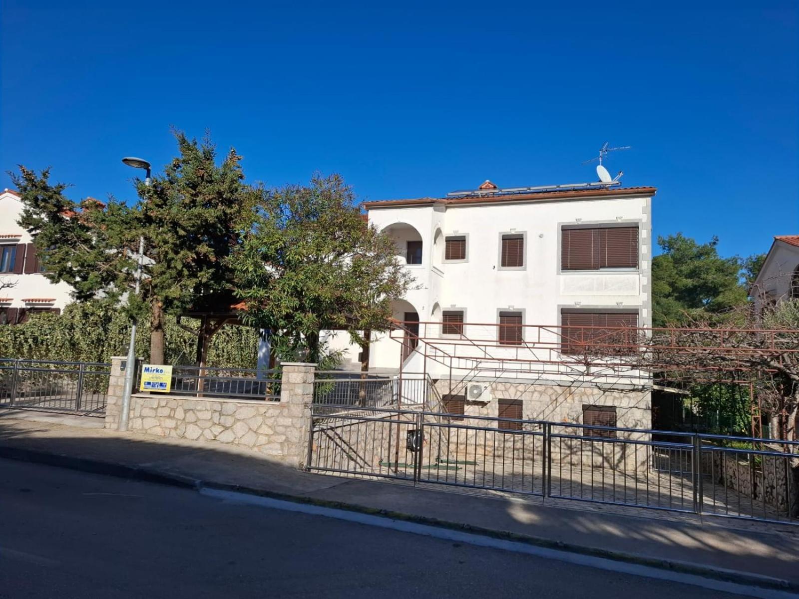 Apartments Vila Tisa Mali Lošinj Екстериор снимка