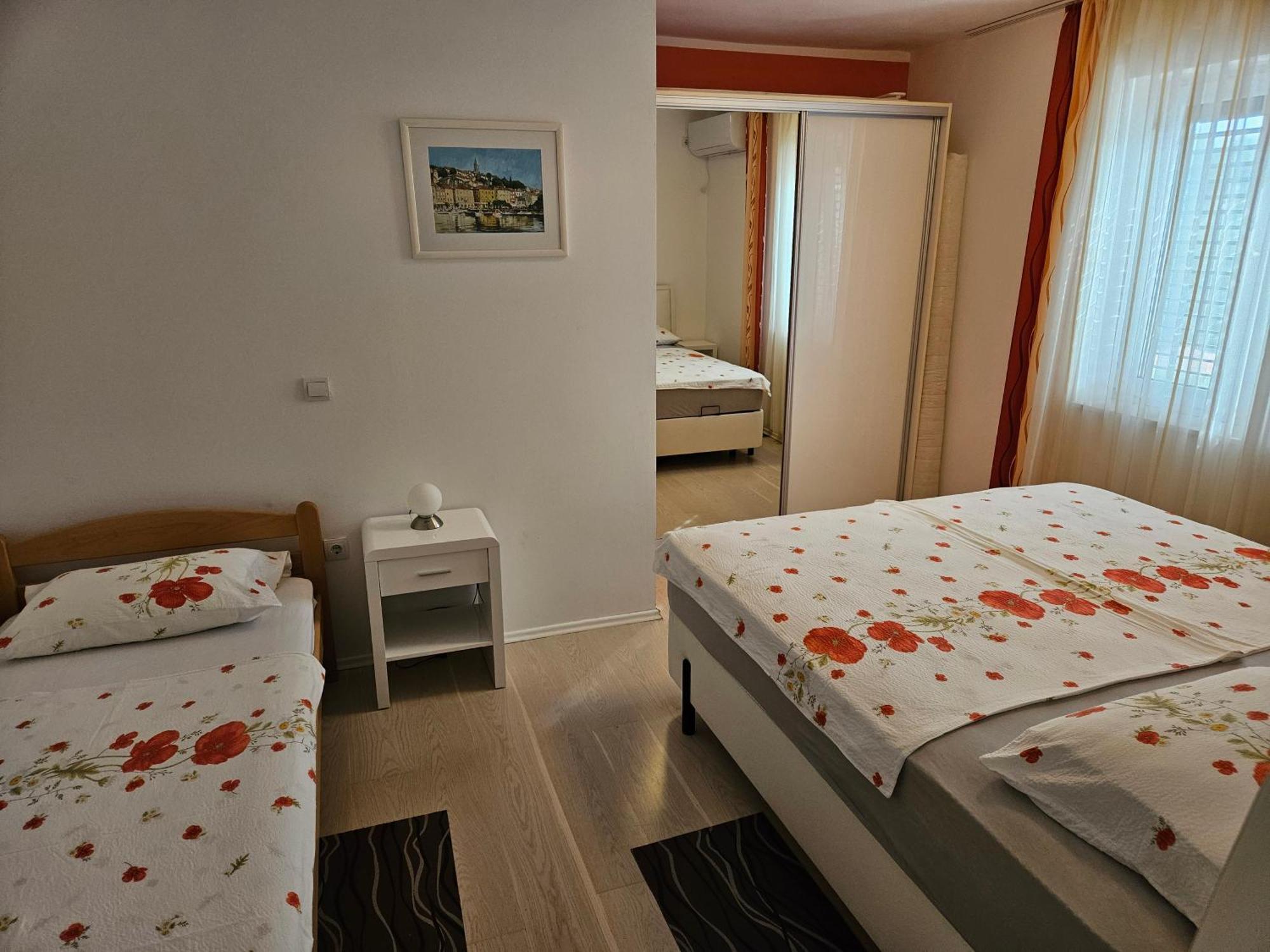 Apartments Vila Tisa Mali Lošinj Екстериор снимка