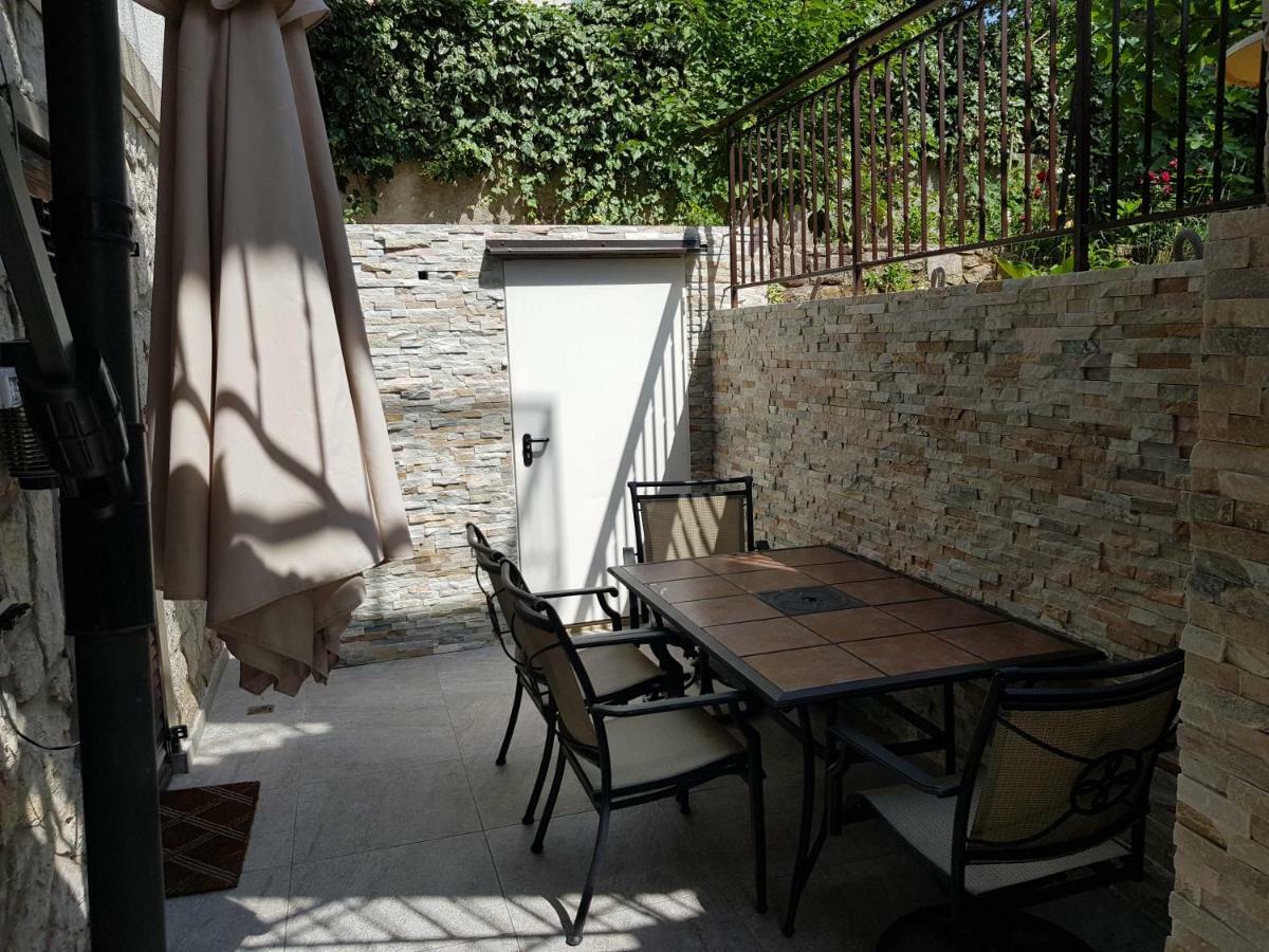 Apartments Vila Tisa Mali Lošinj Екстериор снимка