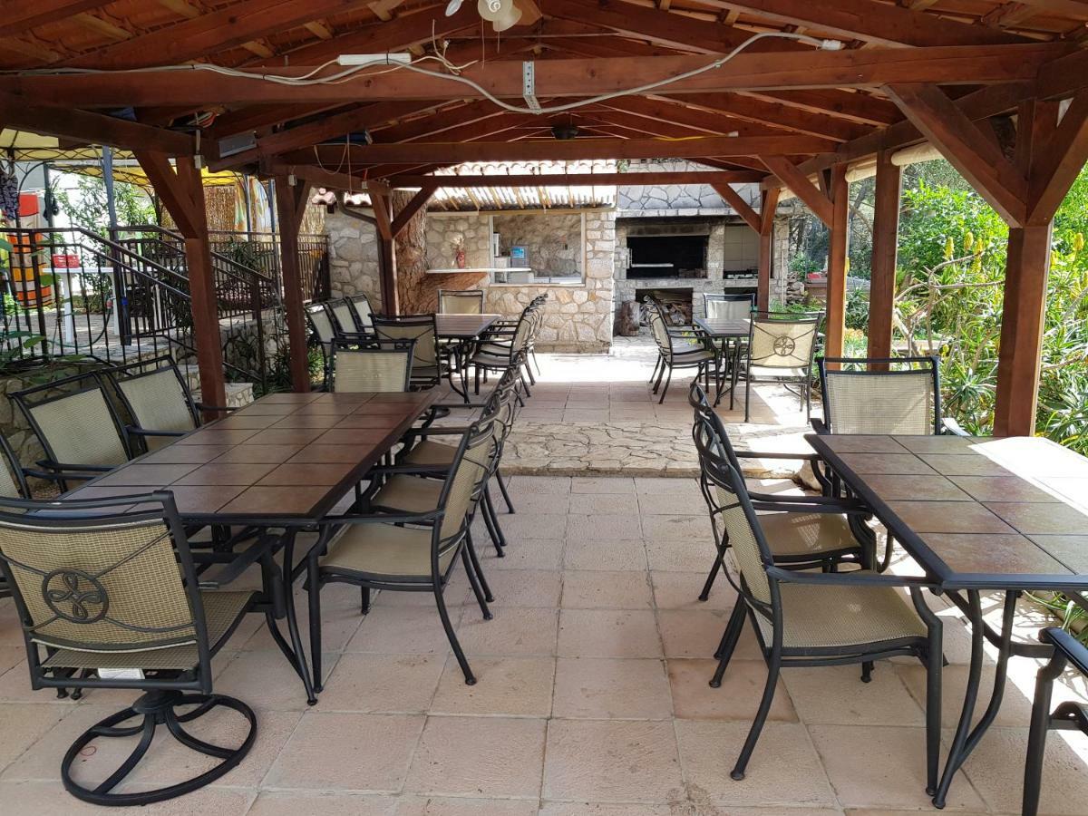 Apartments Vila Tisa Mali Lošinj Екстериор снимка