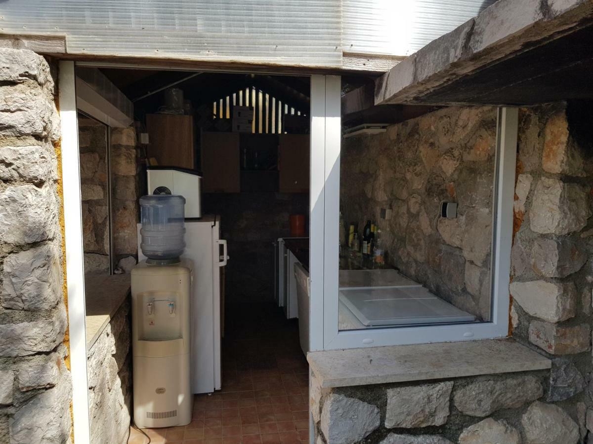 Apartments Vila Tisa Mali Lošinj Екстериор снимка